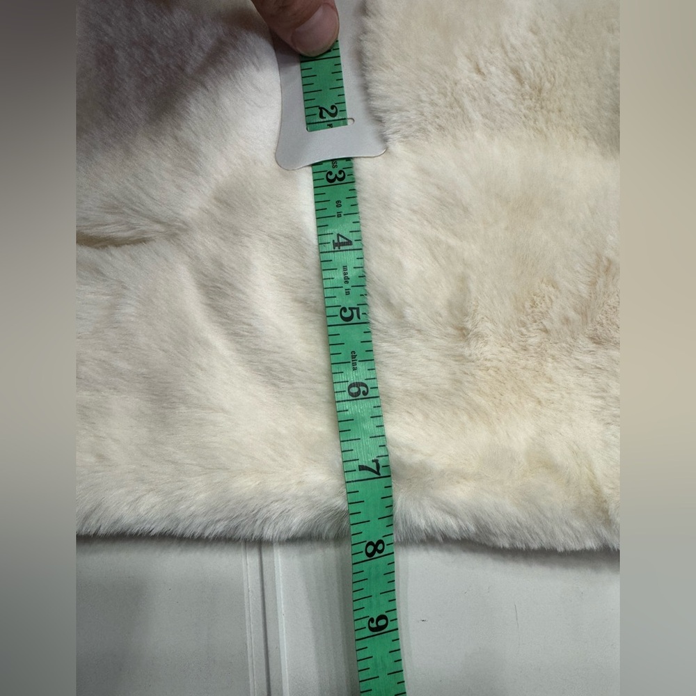 NWT Apparis Bambi Faux Fur Scarf Ivory White Multiway Wear 46x8 - Picture 5 of 5